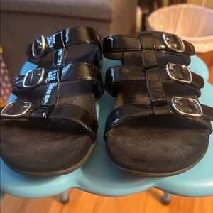 Vionic Black Patent Sandals